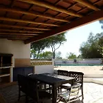 Villa Casa Lorenzo Sleeps 10, With Private Tennis Court & Swimming Pool And 5 Beds