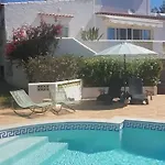 Casa Lorenzo Sleeps 10, With Private Tennis Court & Swimming Pool And 5 Beds * Portimão