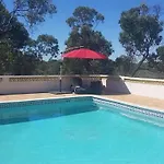 Casa Lorenzo Sleeps 10, With Private Tennis Court & Swimming Pool And 5 Beds Villa Portimão