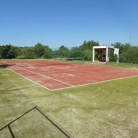Casa Lorenzo Sleeps 10, With Private Tennis Court & Swimming Pool And 5 Beds * ポルティマン
