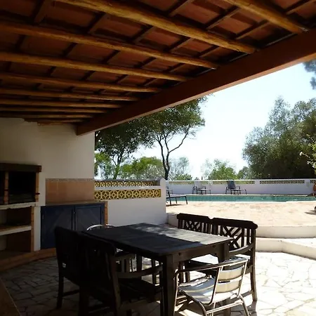 Villa Casa Lorenzo Sleeps 10, With Private Tennis Court & Swimming Pool And 5 Beds